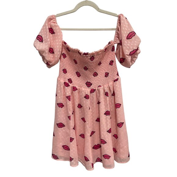 Betsey Johnson Ariana Mini Dress Size Medium Lips Kiss Print Smocked Clip Dot - Picture 2 of 9
